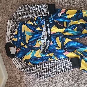 Adidas Women's Three Stripe Farm Rio Leggings Set